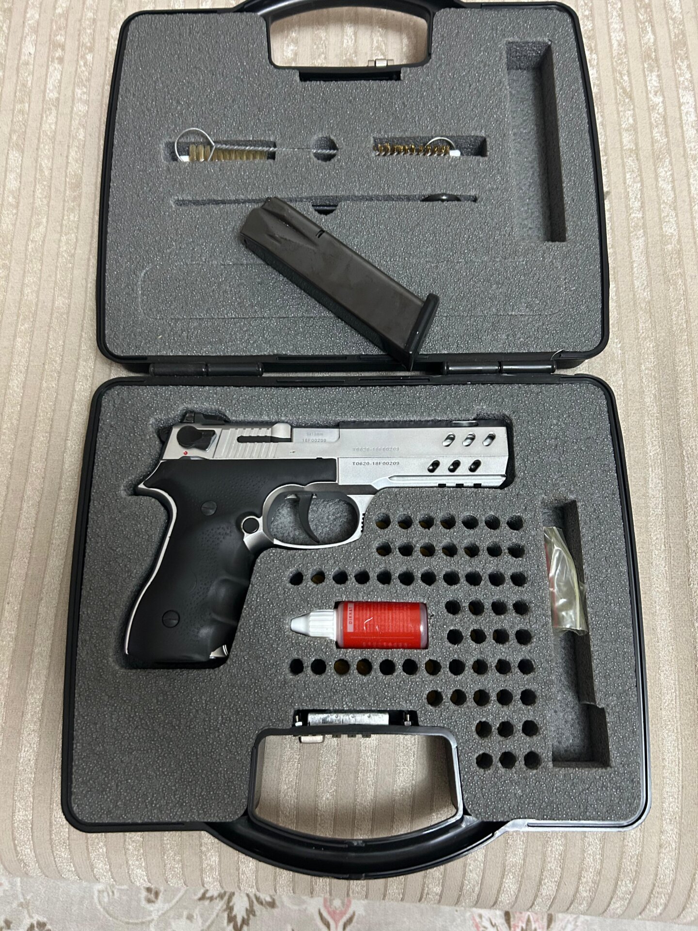 Satılık TABANCA – Tisaş – 9mm (9x19mm) – Taşıma Ruhsatlı – İstanbul – İlan 26145 – Görsel 26146