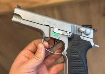 Satılık TABANCA – Smith & Wesson 5906 – 9mm (9x19mm) – Taşıma Ruhsatlı – Adana – İlan 26452 – Görsel 26454