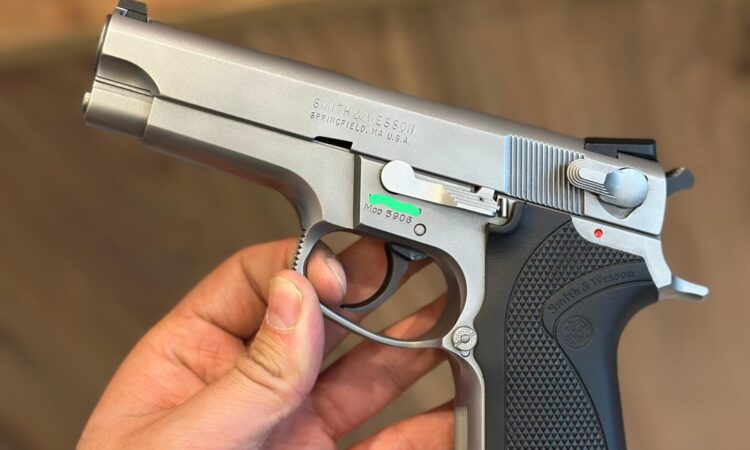 Satılık TABANCA – Smith & Wesson 5906 – 9mm (9x19mm) – Taşıma Ruhsatlı – Adana – İlan 26452 – Görsel 26454