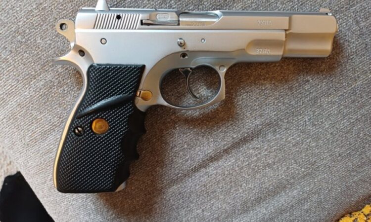 Satılık TABANCA – CZ 75 – 9mm (9x19mm) – Taşıma Ruhsatlı – Ankara – İlan 25204 – Görsel 25206