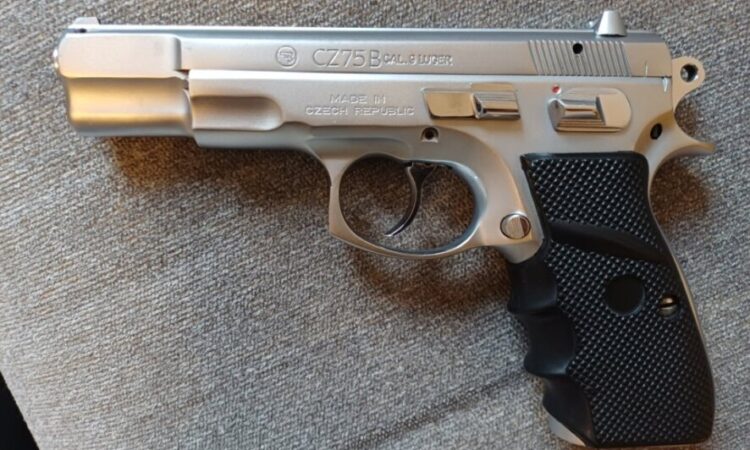 Satılık TABANCA – CZ 75 – 9mm (9x19mm) – Taşıma Ruhsatlı – Ankara – İlan 25204 – Görsel 25205