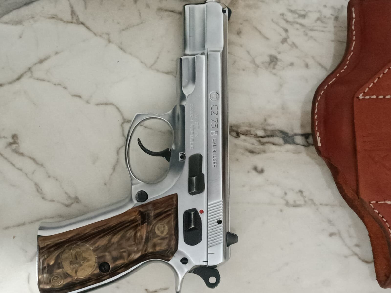 Satılık TABANCA – CZ 75 – 9mm (9x19mm) – Bulundurma Ruhsatlı – Isparta – İlan 23765 – Görsel 23766