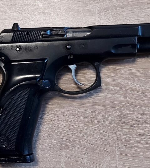 Satılık TABANCA – CZ 75 – 9mm (9x19mm) – Taşıma Ruhsatlı – Kocaeli – İlan 26567 – Görsel 26568