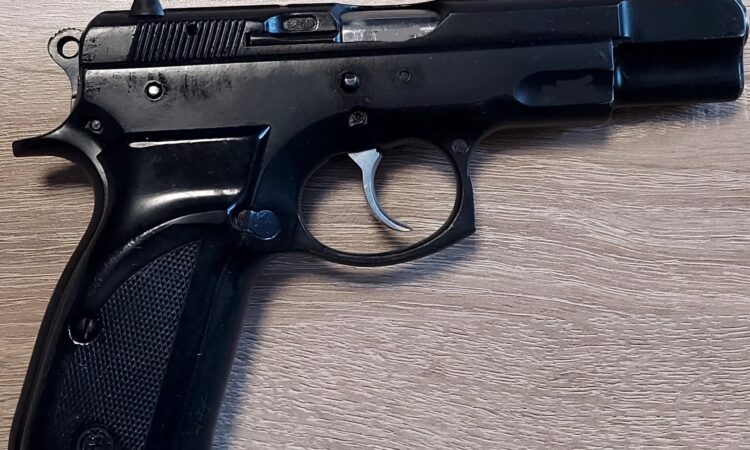 Satılık TABANCA – CZ 75 – 9mm (9x19mm) – Taşıma Ruhsatlı – Kocaeli – İlan 26567 – Görsel 26568