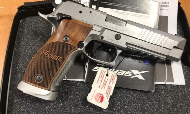 Satılık TABANCA – Sig Sauer P226 – 9mm (9x19mm) – Bulundurma Ruhsatlı – İstanbul – İlan 24629 – Görsel 24630