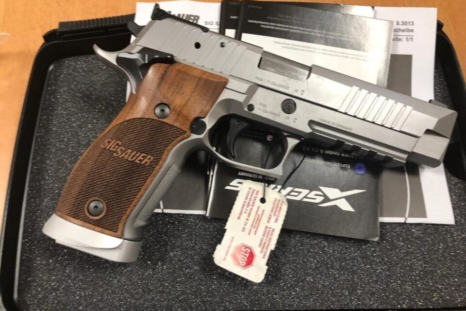 Satılık TABANCA – Sig Sauer P226 – 9mm (9x19mm) – Bulundurma Ruhsatlı – İstanbul – İlan 24629 – Görsel 24630