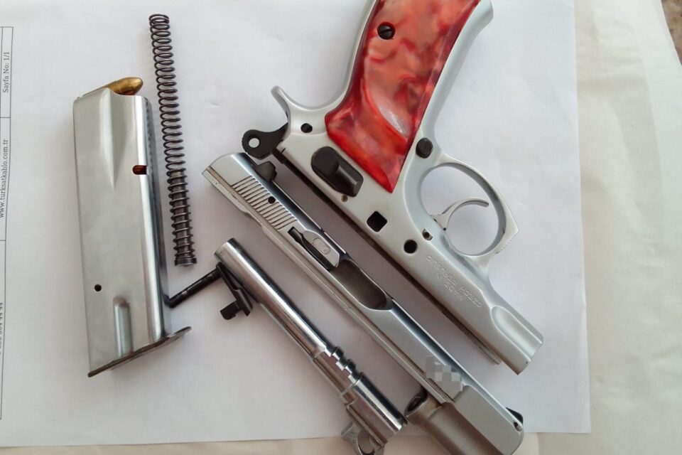 Satılık TABANCA – CZ 75 – 9mm (9x19mm) – Taşıma Ruhsatlı – Mersin – İlan 25431 – Görsel 25432