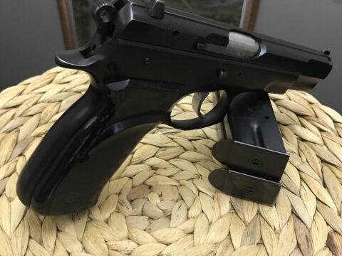 Satılık TABANCA – CZ 75 – 9mm (9x19mm) – Taşıma Ruhsatlı – Samsun – İlan 23300 – Görsel 23301