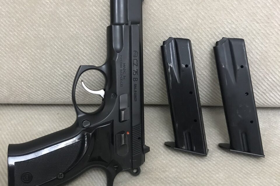 Satılık TABANCA – CZ 75 – 9mm (9x19mm) – Taşıma Ruhsatlı – Samsun – İlan 23300 – Görsel 23305