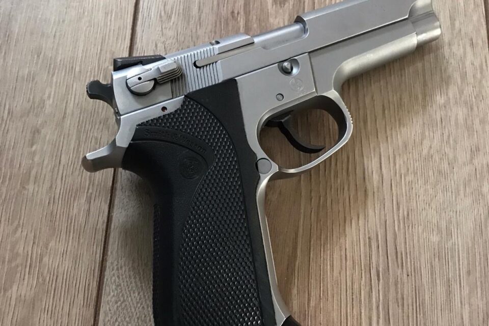 Satılık TABANCA – Smith & Wesson 5906 – 9mm (9x19mm) – Bulundurma Ruhsatlı – Trabzon – İlan 24793 – Görsel 24794