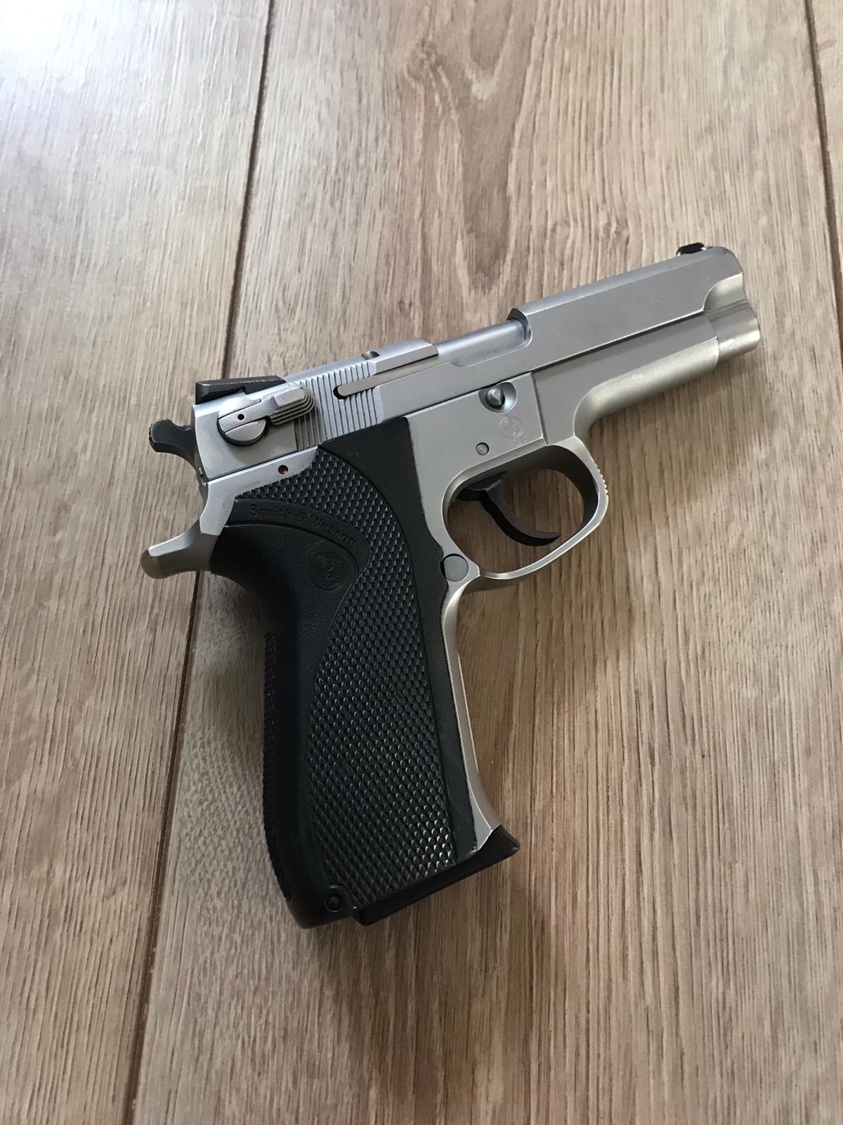 Satılık TABANCA – Smith & Wesson 5906 – 9mm (9x19mm) – Bulundurma Ruhsatlı – Trabzon – İlan 24793 – Görsel 24794