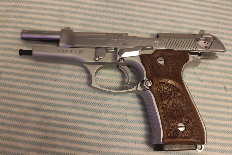 Satılık TABANCA – Beretta 92 – 9mm (9x19mm) – Taşıma Ruhsatlı – Eskişehir – İlan 24827 – Görsel 24833