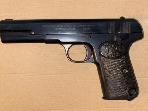 Satılık TABANCA – Browning 1903 – 9mm Browning Long – Taşıma Ruhsatlı – İstanbul – İlan 26678 – Görsel 26679