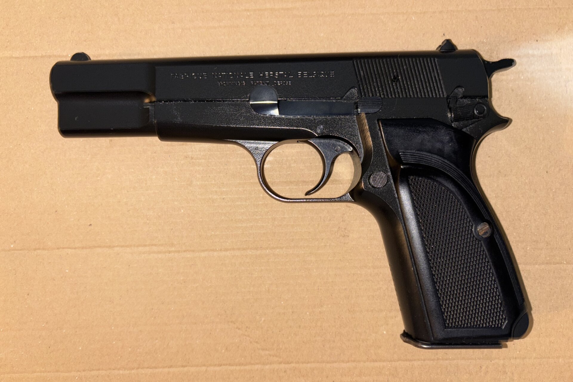 Satılık TABANCA – Browning HP (14'lü) – 9mm (9x19mm) – Taşıma Ruhsatlı – İstanbul – İlan 26690 – Görsel 26691