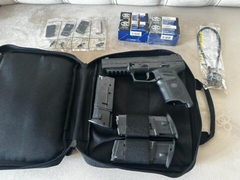 Satılık TABANCA – FN Five-seven – 5.7×28mm – Taşıma Ruhsatlı – Sivas – İlan 23256 – Görsel 23257