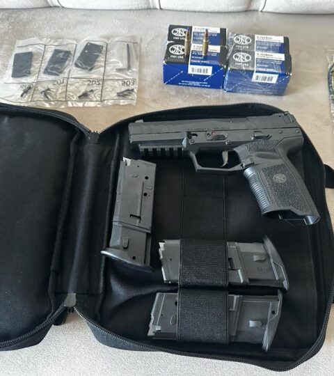 Satılık TABANCA – FN Five-seven – 5.7×28mm – Taşıma Ruhsatlı – Sivas – İlan 23256 – Görsel 23257