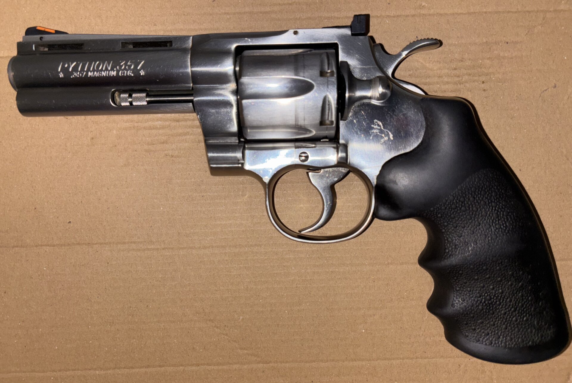 Satılık TABANCA – Colt Python – 357 Magnum – Taşıma Ruhsatlı – İstanbul – İlan 26719 – Görsel 26720