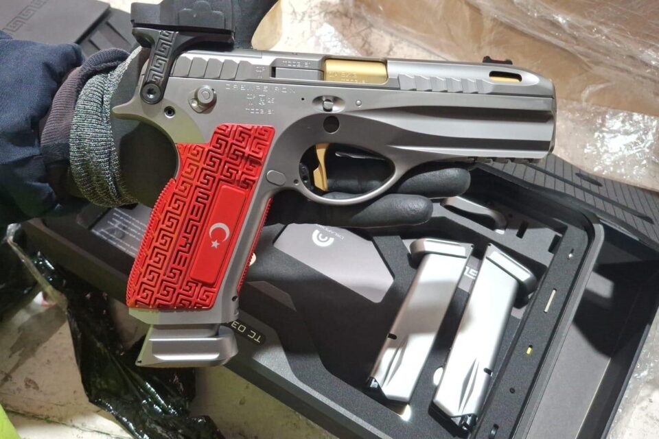 Satılık TABANCA – Creapeiron Elysien – 9mm (9x19mm) – Taşıma Ruhsatlı – Ankara – İlan 15168 – Görsel 25370