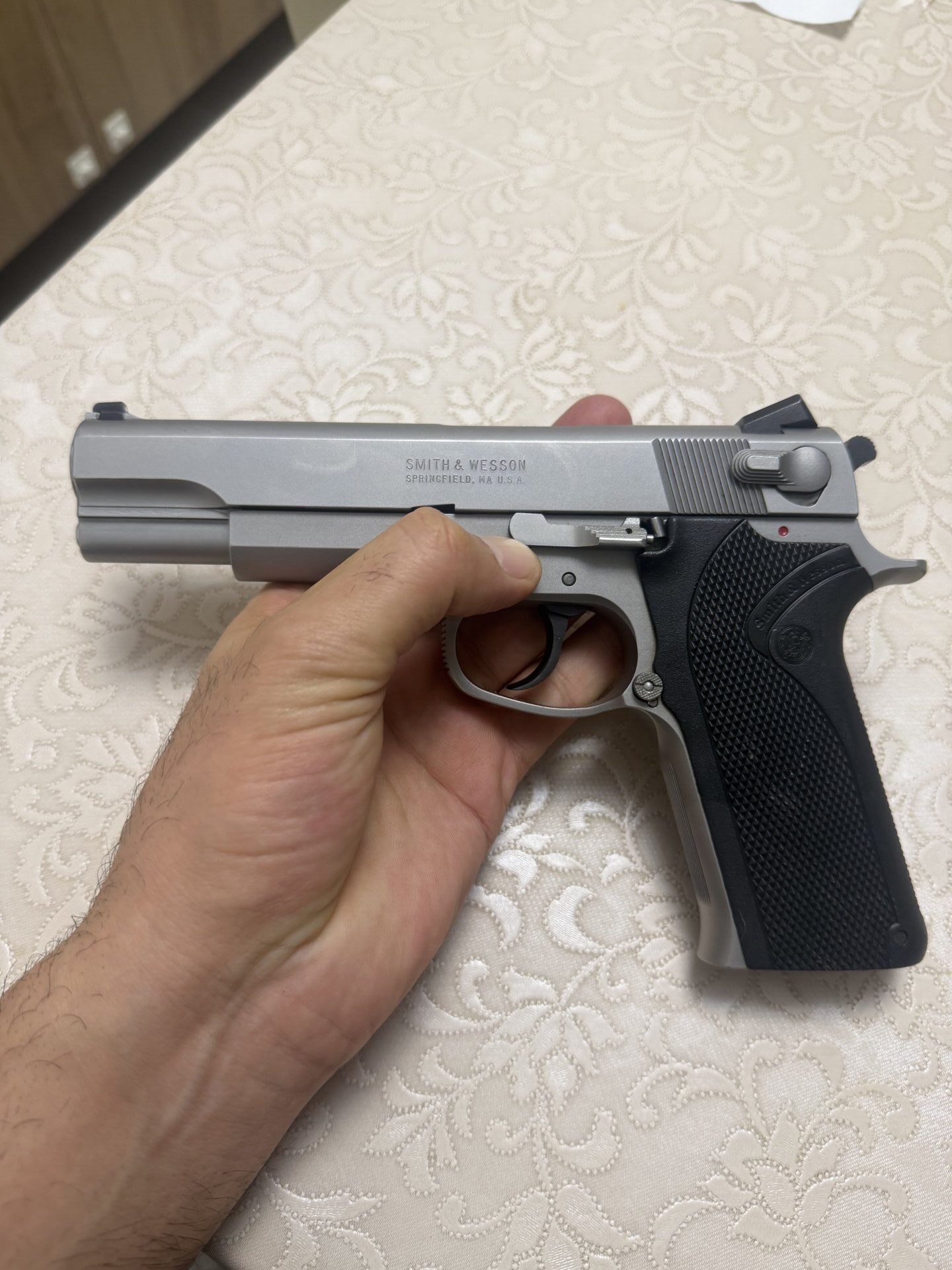 Satılık TABANCA – Smith & Wesson 4506 – 45 ACP – Bulundurma Ruhsatlı – İstanbul – İlan 24714 – Görsel 24717
