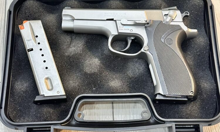 Satılık TABANCA – Smith & Wesson 5906 – 9mm (9x19mm) – Taşıma Ruhsatlı – Trabzon – İlan 26869 – Görsel 26872