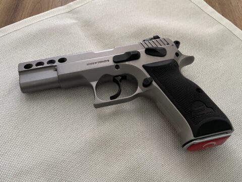 Satılık TABANCA – Sarsılmaz P8 – 9mm (9x19mm) – Bulundurma Ruhsatlı – Van – İlan 25078 – Görsel 25079