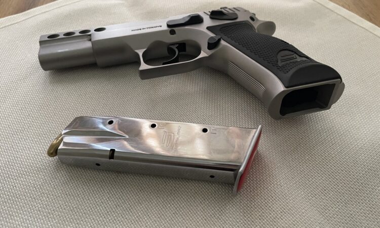 Satılık TABANCA – Sarsılmaz P8 – 9mm (9x19mm) – Bulundurma Ruhsatlı – Van – İlan 25078 – Görsel 25081