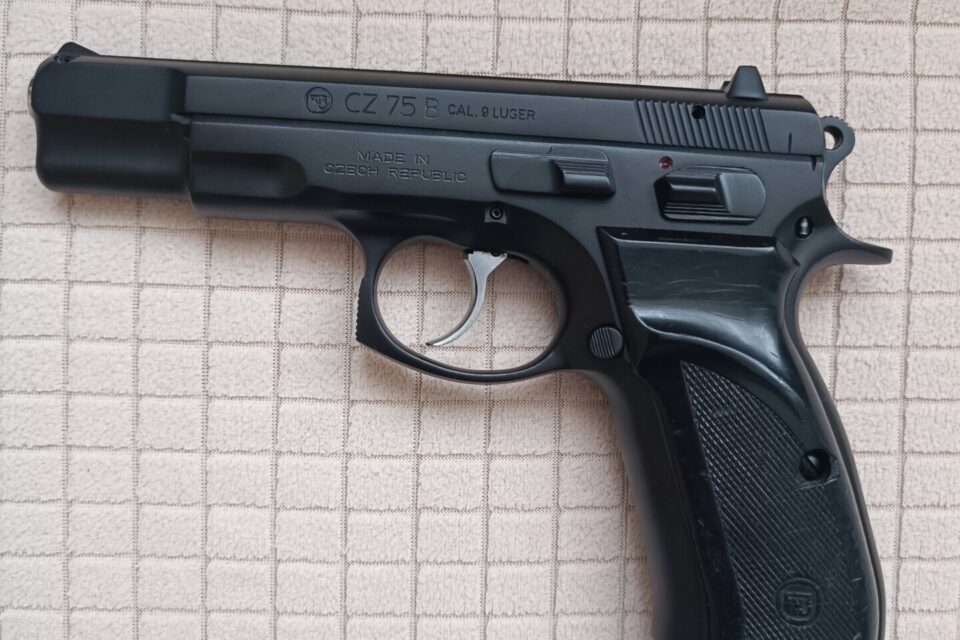Satılık TABANCA – CZ 75 – 9mm (9x19mm) – Taşıma Ruhsatlı – Samsun – İlan 23528 – Görsel 23531
