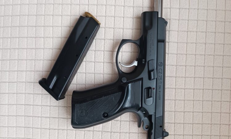 Satılık TABANCA – CZ 75 – 9mm (9x19mm) – Taşıma Ruhsatlı – Samsun – İlan 23528 – Görsel 23529