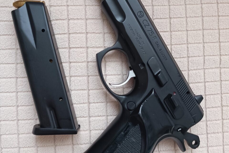 Satılık TABANCA – CZ 75 – 9mm (9x19mm) – Taşıma Ruhsatlı – Samsun – İlan 23528 – Görsel 23532
