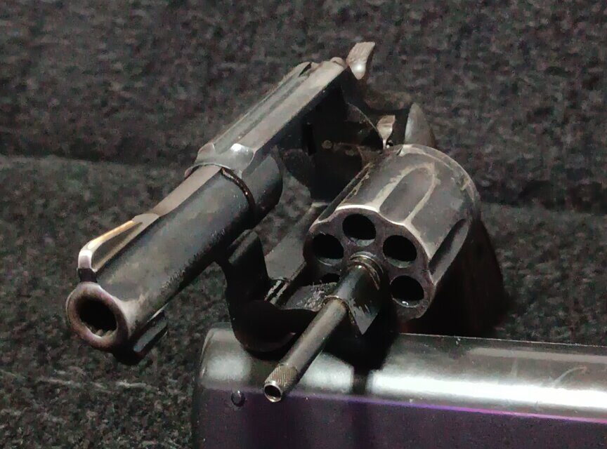 Satılık TABANCA – Smith & Wesson Model 60 – 38 Special – Taşıma Ruhsatlı – Sakarya – İlan 23226 – Görsel 23230