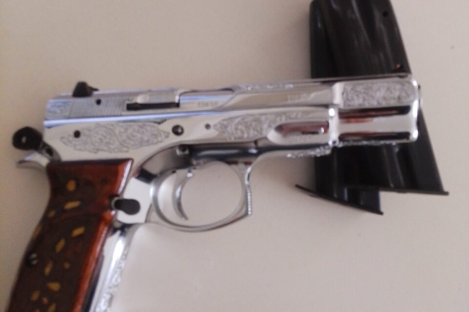 Satılık TABANCA – CZ 75 – 9mm (9x19mm) – Bulundurma Ruhsatlı – Mersin – İlan 25455 – Görsel 25456