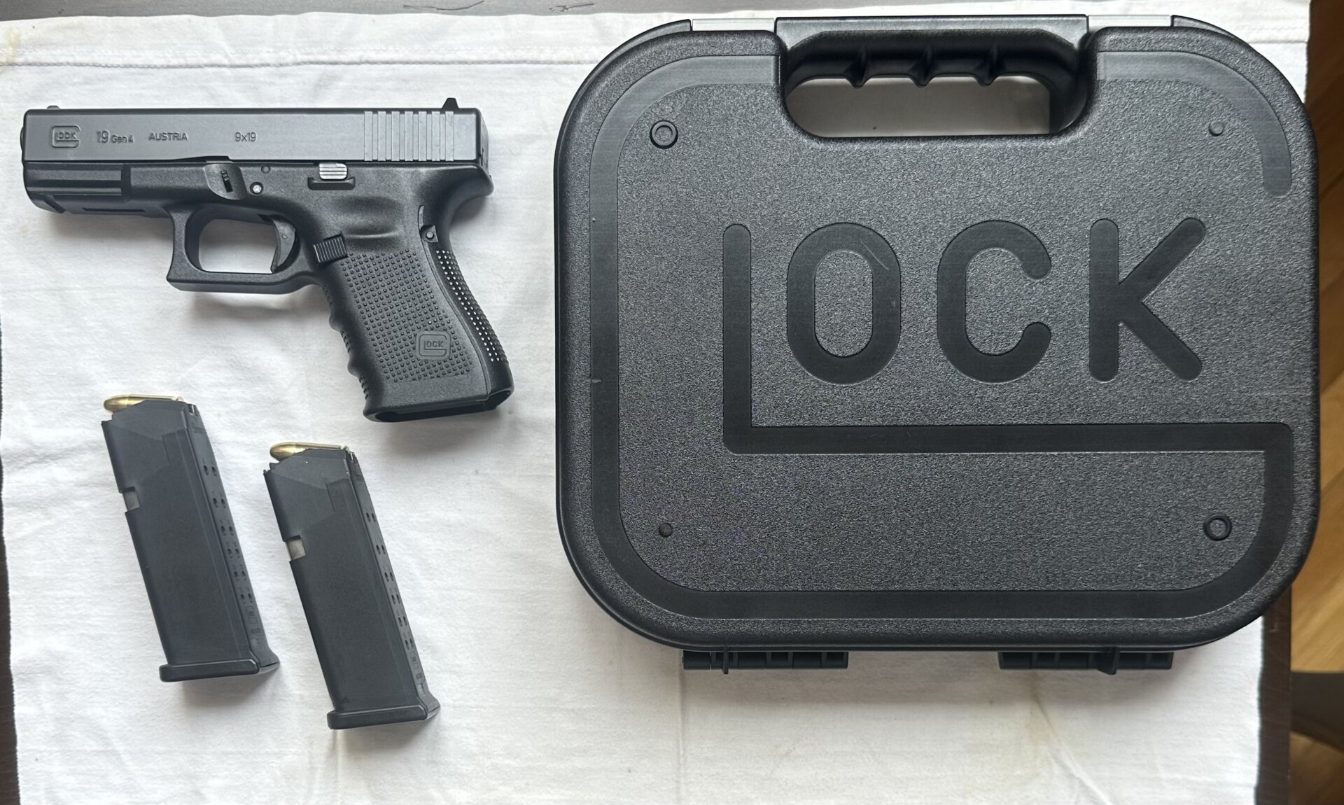 Satılık TABANCA – Glock 19 – 9mm (9x19mm) – Taşıma Ruhsatlı – İstanbul – İlan 23142 – Görsel 23144