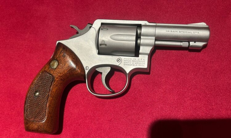 Satılık TABANCA – Smith & Wesson Model 10 – 38 Special – Bulundurma Ruhsatlı – Çanakkale – İlan 24581 – Görsel 24586