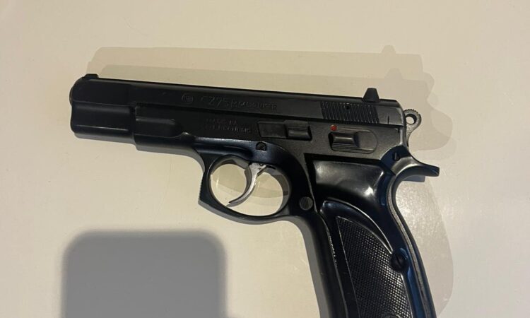 Satılık TABANCA – CZ 75 – 9mm (9x19mm) – Taşıma Ruhsatlı – Muğla – İlan 25648 – Görsel 25649