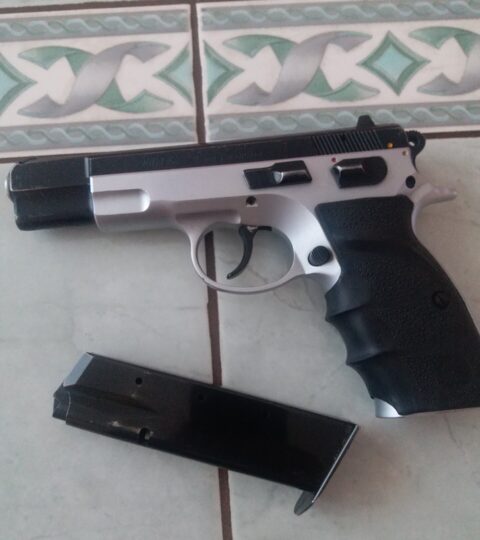 Satılık TABANCA – Canik 55 – 9mm (9x19mm) – Taşıma Ruhsatlı – Ankara – İlan 29585 – Görsel 29586