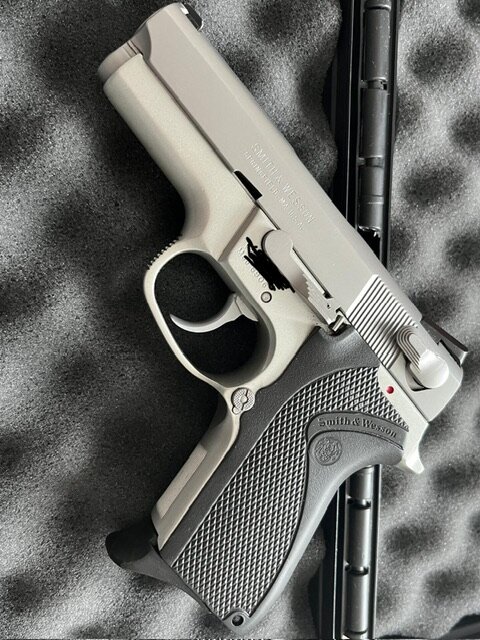 Satılık TABANCA – Smith & Wesson 6906 – 9mm (9x19mm) – Taşıma Ruhsatlı – Adana – İlan 27382 – Görsel 27383