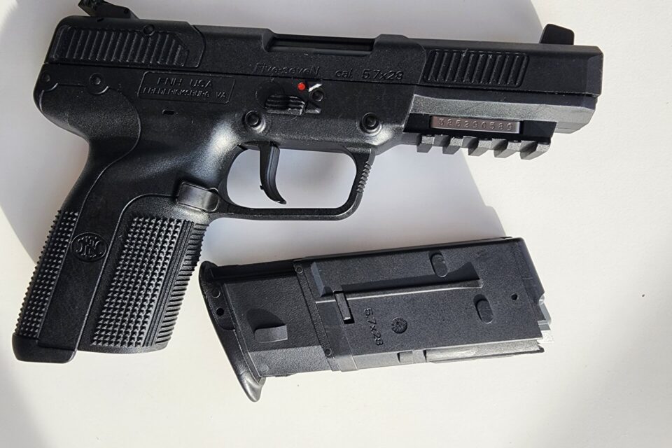 Satılık TABANCA – FN Five-seven – 5.7×28mm – Bulundurma Ruhsatlı – Ankara – İlan 27359 – Görsel 27376
