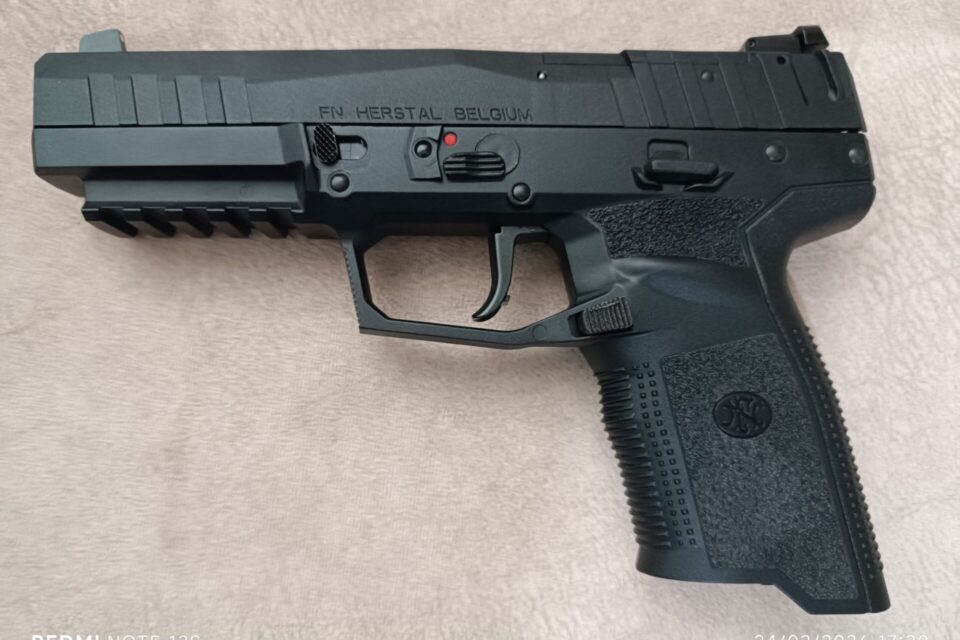 Satılık TABANCA – FN Five-seven – 5.7×28mm – Taşıma Ruhsatlı – Ankara – İlan 30472 – Görsel 30475