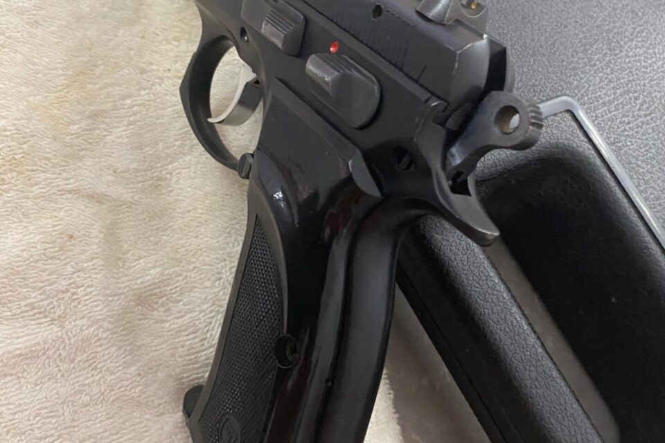 Satılık TABANCA – CZ 75 – 9mm (9x19mm) – Taşıma Ruhsatlı – Aydın – İlan 29639 – Görsel 29643