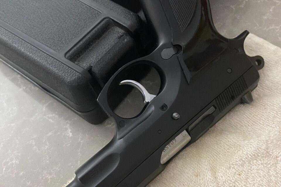 Satılık TABANCA – CZ 75 – 9mm (9x19mm) – Taşıma Ruhsatlı – Aydın – İlan 29639 – Görsel 29642