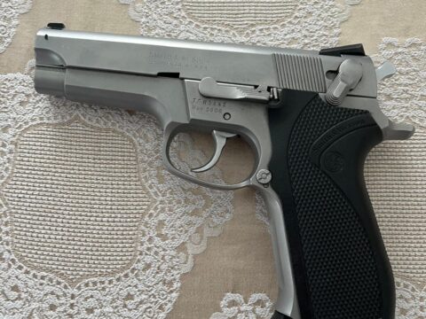 Satılık TABANCA – Smith & Wesson 5906 – 9mm (9x19mm) – Bulundurma Ruhsatlı – İstanbul – İlan 29644 – Görsel 29645