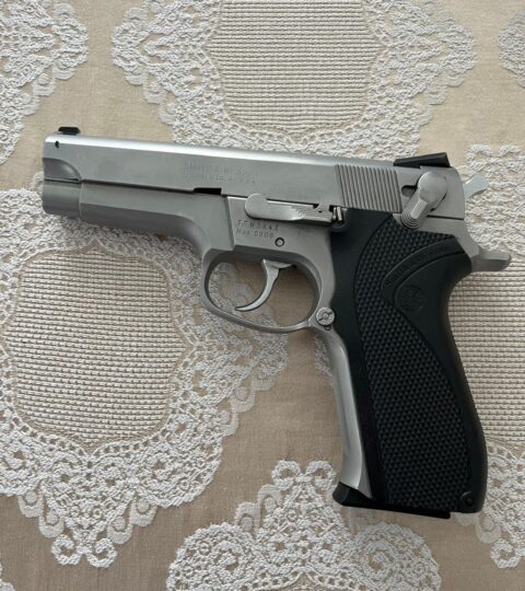 Satılık TABANCA – Smith & Wesson 5906 – 9mm (9x19mm) – Bulundurma Ruhsatlı – İstanbul – İlan 29644 – Görsel 29645