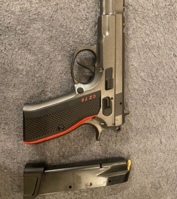 Satılık TABANCA – CZ 75 – 9mm (9x19mm) – Bulundurma Ruhsatlı – İstanbul – İlan 27934 – Görsel 27936