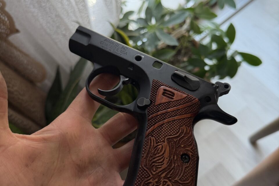 Satılık TABANCA – Sarsılmaz AR 24 – 9mm (9x19mm) – Bulundurma Ruhsatlı – Rize – İlan 27598 – Görsel 27600