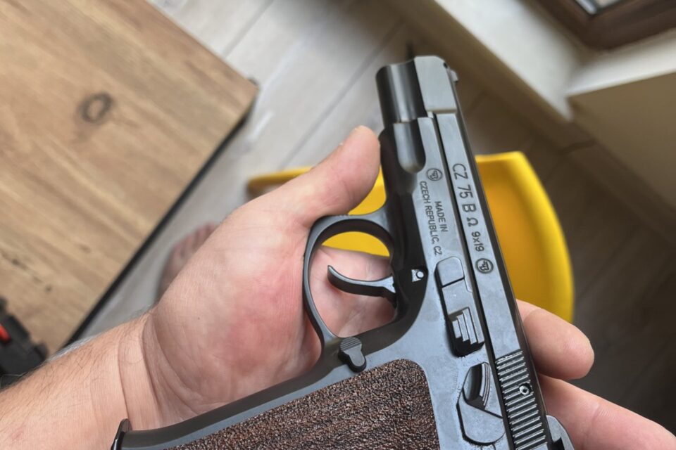 Satılık TABANCA – CZ 75 – 9mm (9x19mm) – Taşıma Ruhsatlı – Tunceli – İlan 27780 – Görsel 27783