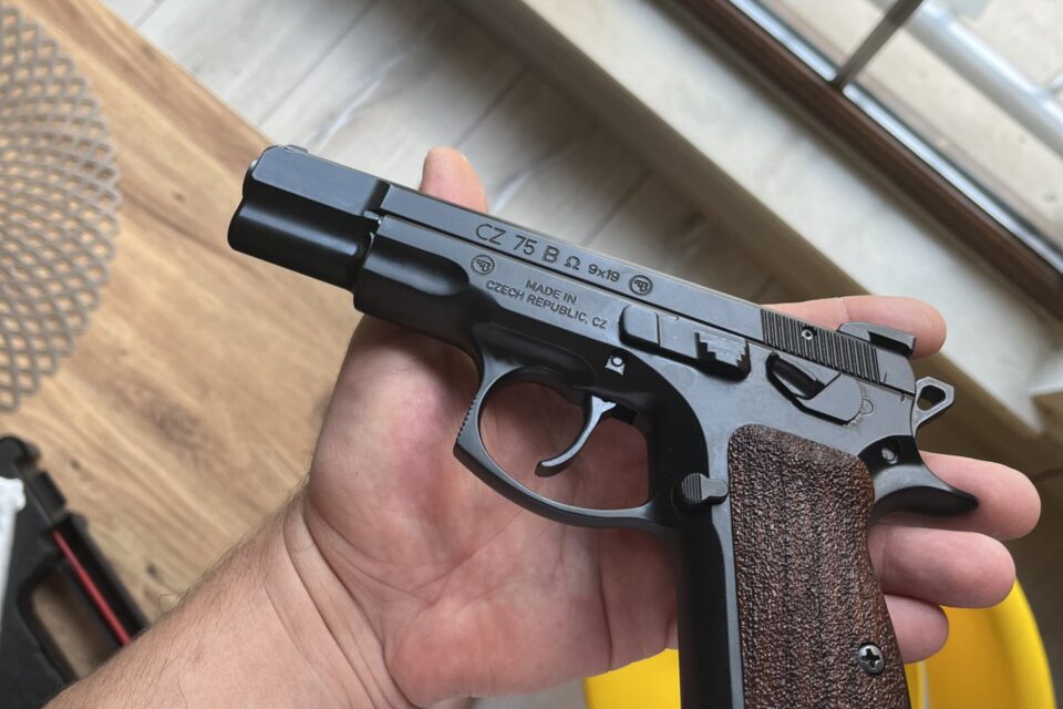 Satılık TABANCA – CZ 75 – 9mm (9x19mm) – Taşıma Ruhsatlı – Tunceli – İlan 27780 – Görsel 27785
