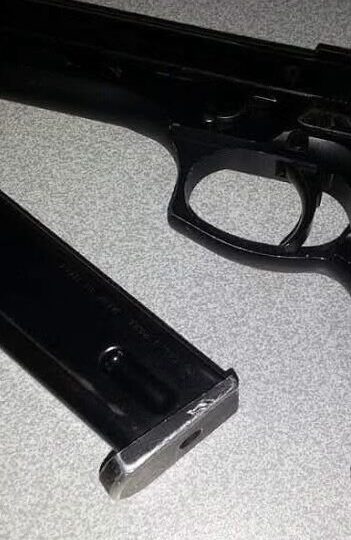 Satılık TABANCA – Beretta 92 – 9mm (9x19mm) – Taşıma Ruhsatlı – İzmir – İlan 29728 – Görsel 29729