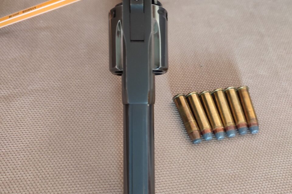 Satılık TABANCA – Colt Python – 357 Magnum – Taşıma Ruhsatlı – İzmir – İlan 28143 – Görsel 28148
