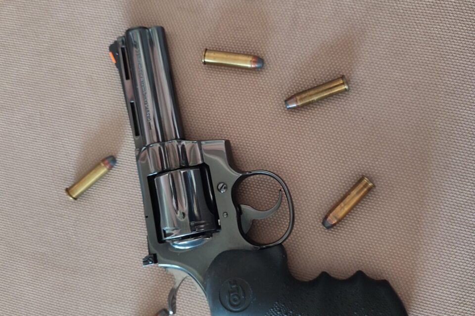 Satılık TABANCA – Colt Python – 357 Magnum – Taşıma Ruhsatlı – İzmir – İlan 28143 – Görsel 28147