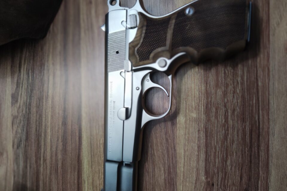 Satılık TABANCA – Browning HP (14'lü) – 9mm (9x19mm) – Taşıma Ruhsatlı – İzmir – İlan 29009 – Görsel 29010